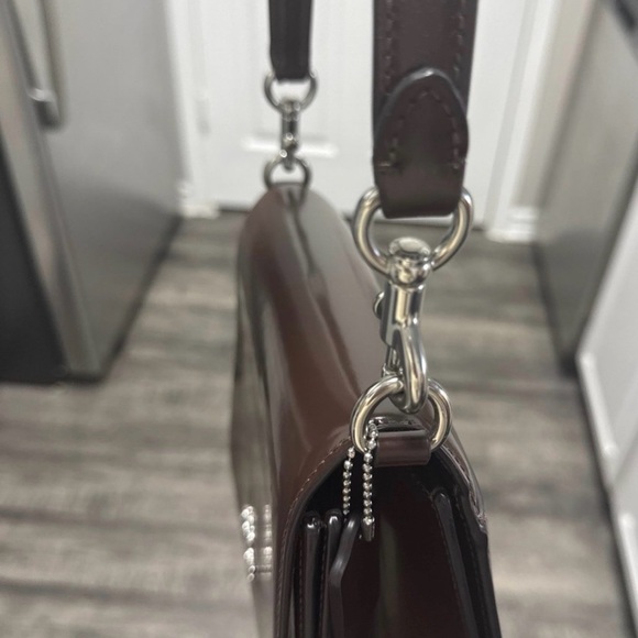 Coach Dark Brown Leather Shoulder Bag - Picture 3 of 8